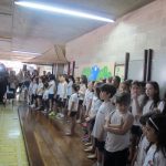 Visitantes percorrem os estandes da Semana Cultural de 2014