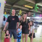 Visitantes percorrem os estandes da Semana Cultural de 2014