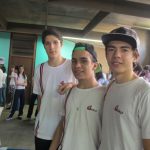 Alunos apresentam o estande do seu projeto na Semana Cultural de 2014