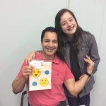 Pai e filho posam para foto na homenagem do Dia dos Pais, em agosto