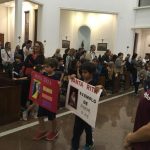 Celebração do 4º dia da Novena de Santa Rita, com alunos, pais, Irmãs Calvarianas e equipe pedagógica