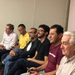 Alunos e convidados no auditório na Semana de Nossa Senhora do Calvário