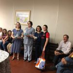 Participantes da Semana de Nossa Senhora do Calvário reunidos no colégio