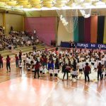 Encerramento das apresentações no ginásio da Semana Cultural