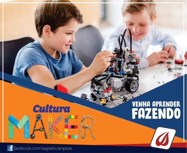 Peça da Cultura Maker com dois alunos montando um robô de peças de encaixe