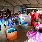Barracas e área externa do Arraiá do Coração