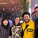 Famílias posam para foto no Arraiá do Coração
