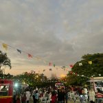 Público nas barracas e mesas do Arraiá do Coração