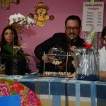 Apresentação musical no palco do Arraiá do Coração