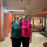Educadoras fantasiadas durante o Carnaval no Coração