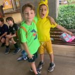 Crianças da Educação Infantil fantasiadas no Carnaval no Coração