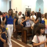 Famílias acompanham a celebração do Mês de Maria no santuário
