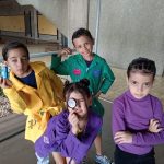 Crianças posam para foto durante o Férias no Coração