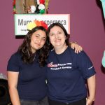 Educadoras do colégio no estande da Mostra Cultural