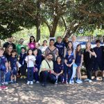 Alunos em atividade na área externa durante a Mostra Cultural