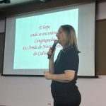 Apresentação sobre a Congregação das Irmãs de Nossa Senhora do Calvário na 1ª Reunião de Pais